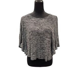 Harmony Black/White Knit Batwing Cropped Top M